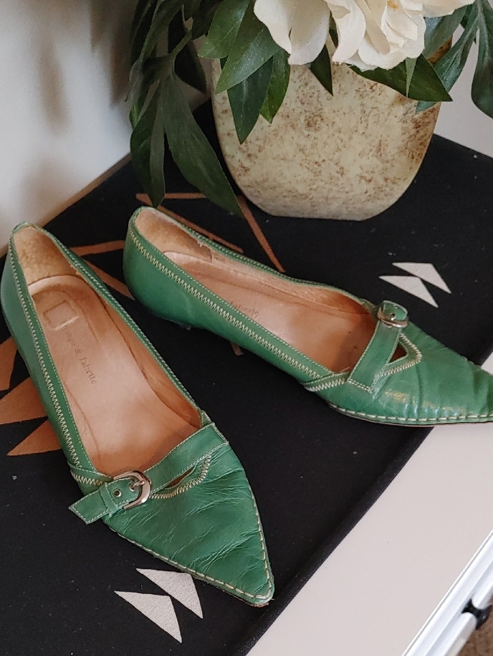 Green Pointed Toe Leather Flats with Buckle Detail